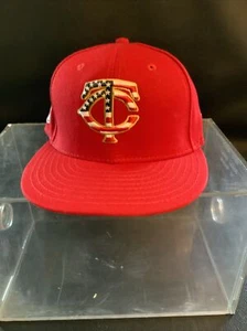 NUEVA Gorra Ajustada Era MINNESOTA TWINS Estrellas y Rayas Rojas Talla 7 MLB #1000 - Imagen 1 de 6