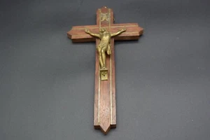 MCM Vintage Very old Crucifix In Wood And Bronze or Copper inlay - Picture 1 of 4