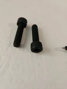 Arctic Cat 1623-753 2Qty Cap Screws M8 x 1.25 x 30 NOS OEM AC25 - Bild 1 von 2