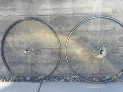 Conjunto de rodas Suntour XC Pro 26 aros dianteiros e traseiros vintage MTB Mavic - Imagem 1 de 4