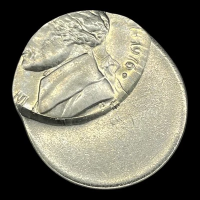 Off Center Struck Error Nickel 1976D FULL DATE Jefferson 5c Mint Error Strike 1m - Image 1 of 2