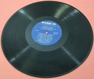 AP) 20 Solid Gold Hits - Mark-FI Records - Vinyl Record - LP999 - Foto 1 di 7