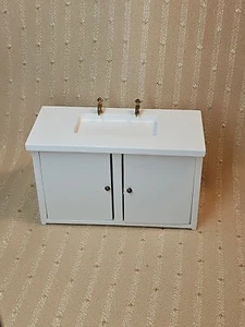 SINK WITH CABINET FOR MINIATURE DOLLHOUSE - Picture 1 of 7