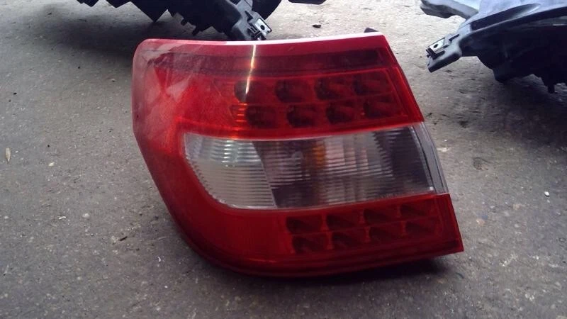 Conjunto de luz trasera izquierda Lincoln MKZ 2006-2009 cuarto de panel montado OEM Foto 1 de 1