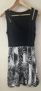 Gabriella Frattini Sleeveless Tank Dress With Animal Print Pleated Bottom-Size 8 - Picture 1 of 11