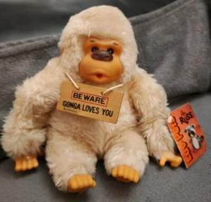 Vintage Gonga Love pet Thumb Sucking Gorilla Plush Beanie Toy Russ 1980 & tag - Picture 1 of 5
