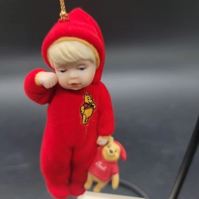 传家宝摆件 Ashton Drake A Very Pooh Christmas Staying For Santa — 第 1/4 张图片