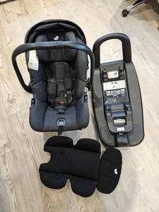 Jolie Babyschale Maxicosi mit Base Isofix - Bild 1 von 8