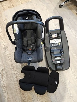 Jolie Babyschale Maxicosi mit Base Isofix - Bild 1 von 4