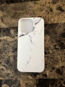 iPhone 15 Pro Handyhülle Soft Cover Gummi Grau Weiß Neu Offene Verpackung - Bild 1 von 10