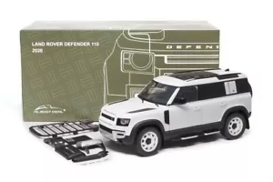 Land Rover Defender 110 MY 2023 1:18 Almost Real 30th Anniversary PAINT ISSUE - Picture 1 of 13
