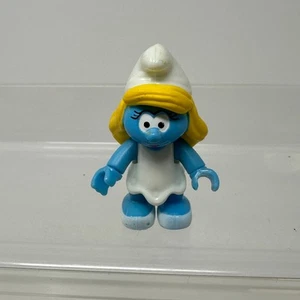 Mega Bloks The Smurfs Smurfette of Smurfette's Playset Toy Figure 1.5" - Picture 1 of 4