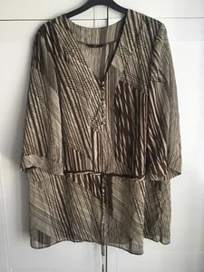 Evans Ladies Size 24 V Neck 3/4 Sleeve Sheer Longer Tunic Blouse Top. - Picture 1 of 2