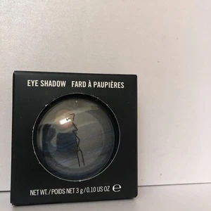 MAC Eyeshadow MOTORHEAD LIMITED Edition New - Picture 1 of 3