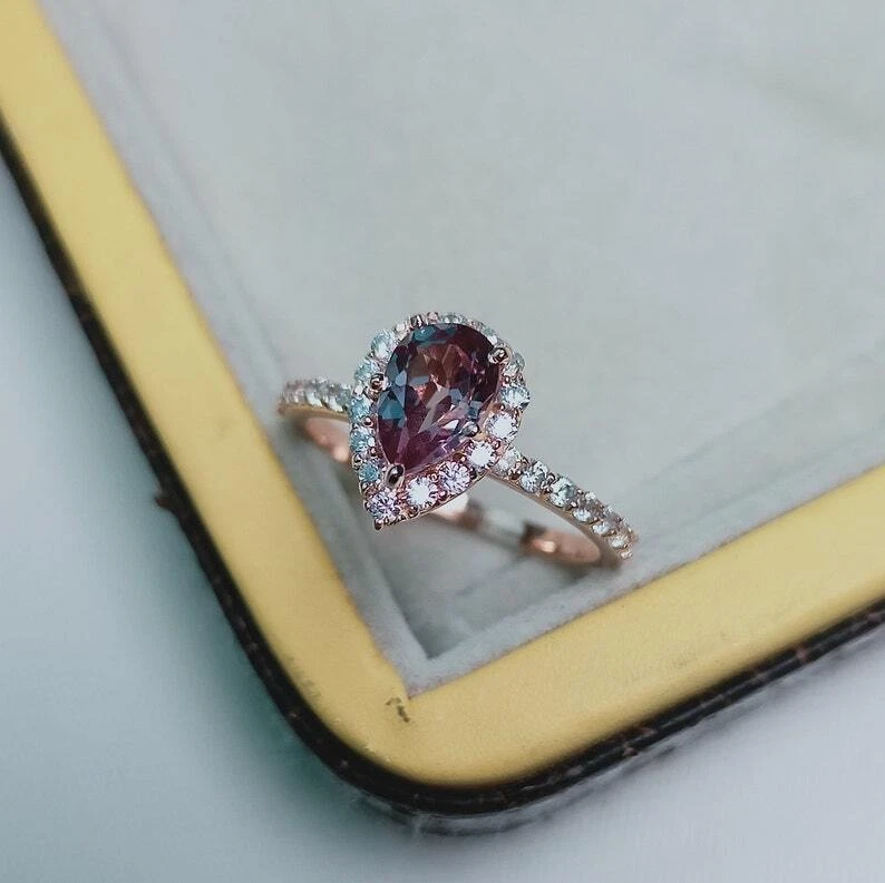 Anello alessandrite, anello alessandrite creato in laboratorio, anello in arg... - Immagine 1 di 4