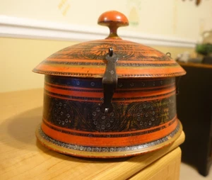 Antique Hand Turned Wood Lidded Container Box Treen Paint Decorated Primitive - Picture 1 of 14