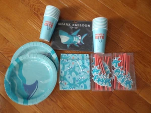 SHARK! Party Supplies for 16 Partygoers - Picture 1 of 7
