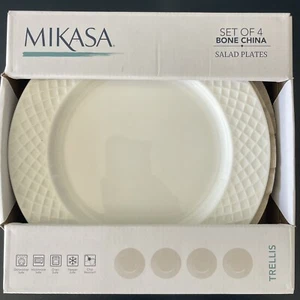MIKASA TRELLIS Salad Plates Bone China White 8.75" Set Of Four New In Box - Picture 1 of 3