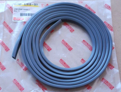 DAIHATSU FEROZA TAFT ROCKY SPORTRAK FOURTRAK REAR FENDER PAD RUBBER  - Image 1 of 3