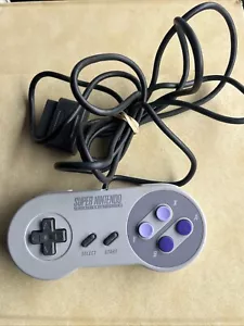 Official Super Nintendo Entertainment System Controller - Gray - Picture 1 of 1