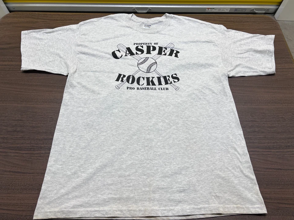 复古 2000 年代 Casper Rockies Defunct MILB 棒球队灰色 T 恤 - XL - 罕见 — 第 1/4 张图片