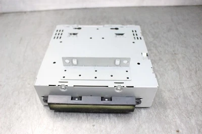 Radio Volvo C30 C70 S40 V50 2009 09 2010 10 2011 11 2012 12 2013 13 Am F LM85 - Image 1 of 4