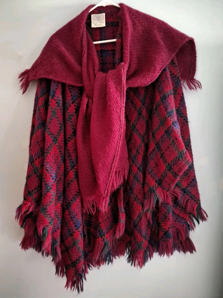 Suéter Irlandés Cárdigan Capa Chal Tejido Poncho Bufanda Cuadros Boyne Valley Weavers Foto 1 de 4