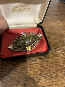 Victorian Flecked Brooch - Picture 1 of 4