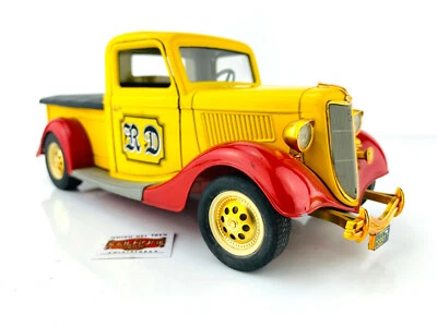 122. MAJORETTE 1:19 - Ford V8 " R.d. " Pick Up 1936 - Immagine 1 di 4