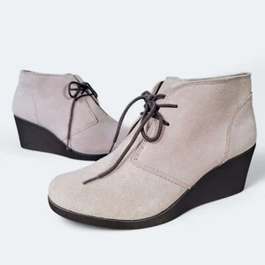 CROCS Women's Beige Suede Wedge Ankle Boots Booties Size 8 - Picture 1 of 16