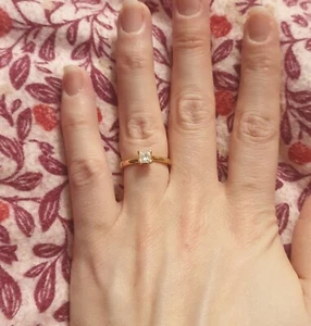 Princess cut diamond ring, 18ct yellow gold - Picture 1 of 9