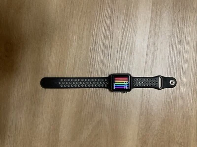 Apple Watch Series 0  42mm Aluminium - Bild 1 von 3