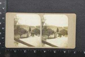 Golden Crest viewof Arch Garden Scenic - Stereoview DE COLECCIÓN 1119 - Imagen 1 de 4