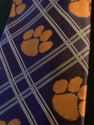 Corbata/corbata Clemson University Tigers púrpura y naranja Pawpring Foto 1 de 4