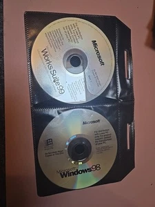 Microsoft Windows 98 & Works Suite 99 Load Discs Only Lot Vintage Software - Bild 1 von 2
