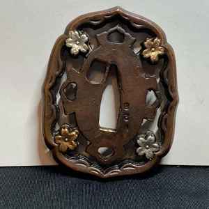 Japanese sword guard, sword accessories flower - Picture 1 of 4