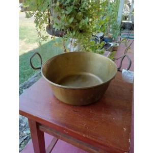 Antica pentola in ottone con manici in ferro diametro 9" profondità 3,5" vintage rustica - Foto 1 di 7