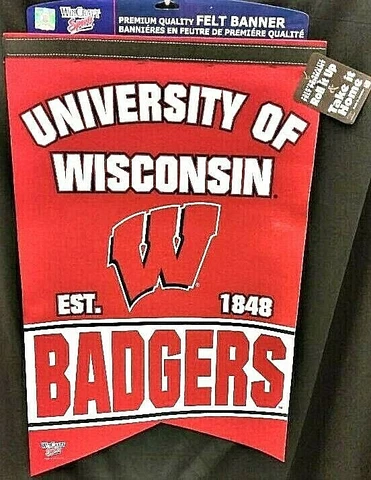 Wisconsin Badgers Premium Felt Banner Cover