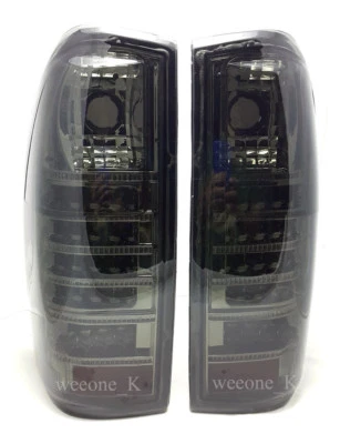 L.E.D LED TAILLIGHT SMOKE LENS USE FOR ISUZU D-MAX / HOLDEN RODEO 2002 - 2006 - Image 1 of 4