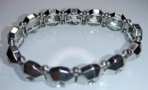 Lia Sophia Rhinestone Elastic Bracelet Silver Tone Stretch 7 inch - Picture 1 of 6