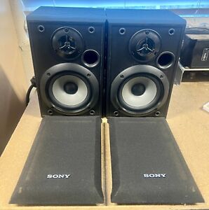 Sony SS-B1000 Bookshelf Speakers; Black Set of 2