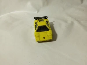 Yellow Maisto Lamborghini Countach - Picture 1 of 8