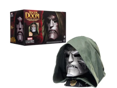 ¡EN STOCK! Fantastic Four Marvel Legends Doctor Doom Premium Juego de rol Casco utilería Foto 1 de 4