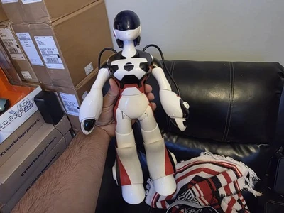 WOWWEE Femisapien Female Robot FULL SIZE 15”  - Image 1 of 2