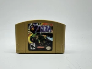 The Legend of Zelda: Majora's Mask -N64 Holographic Gold- Authentic, Tested 1997 - Picture 1 of 7