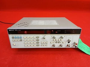 HP 5335A UNIVERSAL COUNTER - Picture 1 of 7