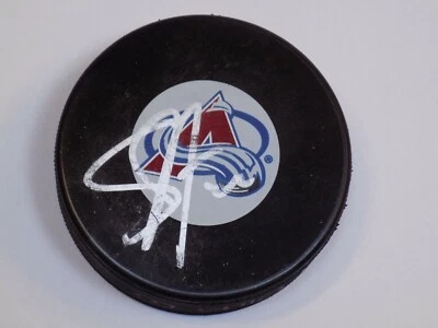 Disco de hóquei Colorado Avalanche Scott Hannan autografado vintage antigo NHL - Imagem 1 de 3