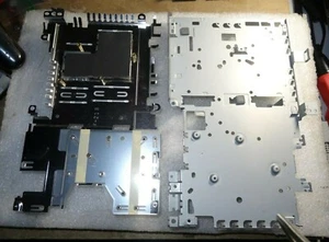 Sony PS2 PHAT 39001 MB-GH-022/019 2-placas disipador de calor de metal y almohadilla-desgaste metálico-LEER - Imagen 1 de 11