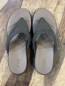 Crocs Monterey Diamante Women's Black Wedge Thong Sandals Size 8 - Picture 1 of 5