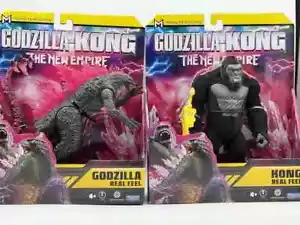 Godzilla x Kong The New Empire- Kong and Godzilla Real Feel Figure Playmates Set - Picture 1 of 3